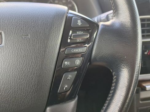 Used 2021 Nissan Armada SL w/ Captain's Chairs Package image 32