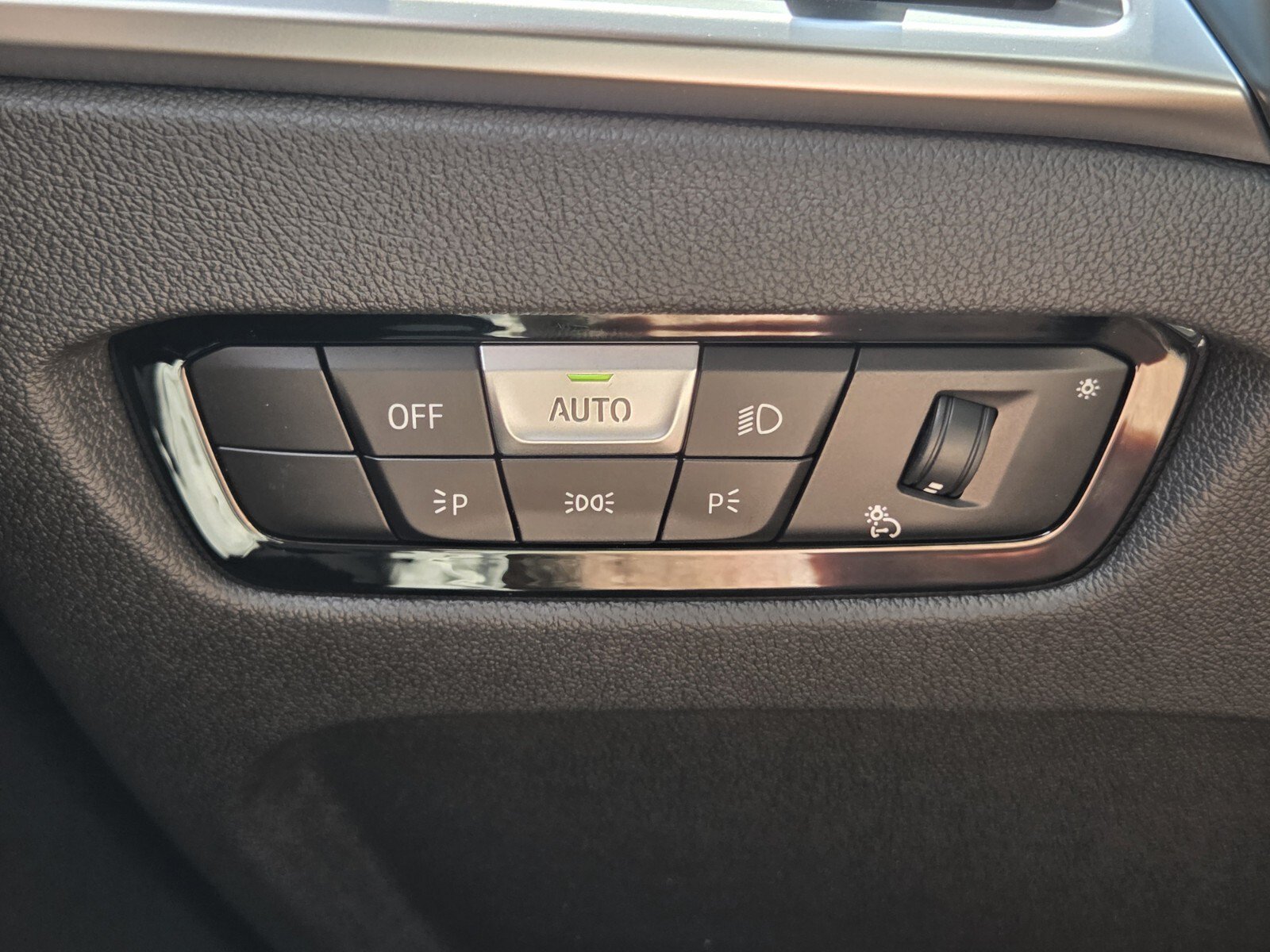 New 2026 BMW 230i Coupe w/ Premium Package RWD image 21