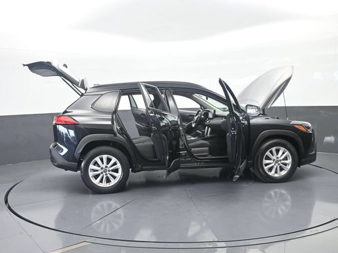 Used 2022 Toyota Corolla Cross LE w/ Moonroof Package FWD image 66