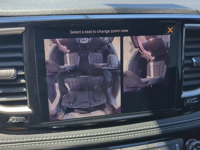 New 2027 Chrysler Pacifica Select w/ Family Tech Group FWD image 24