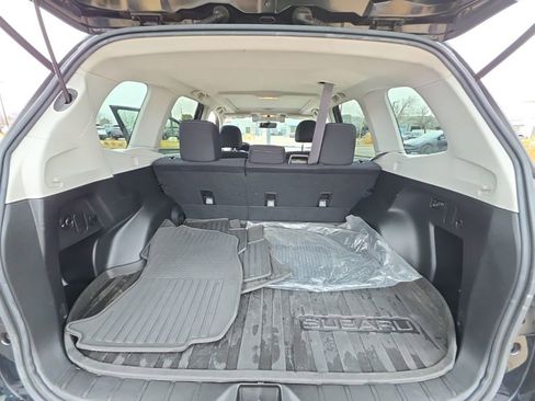 Used 2017 Subaru Forester 2.5i Premium image 20