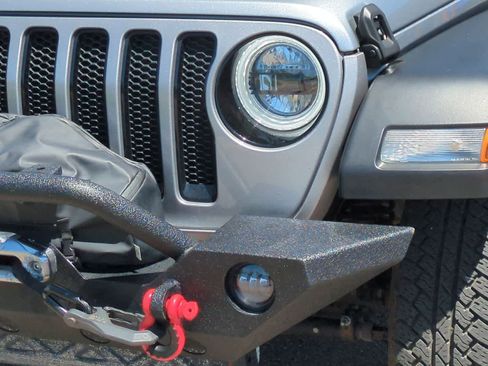 Used 2021 Jeep Wrangler Unlimited Sport AWD/4WD image 11