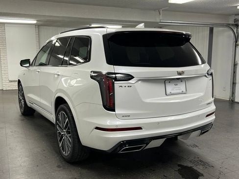 Certified 2025 Cadillac XT6 Sport w/ Technology Package AWD/4WD image 3