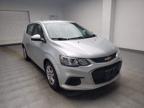 Used 2020 Chevrolet Sonic LT FWD image 13