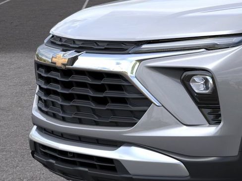 New 2026 Chevrolet TrailBlazer LT w/ Convenience Package FWD image 13