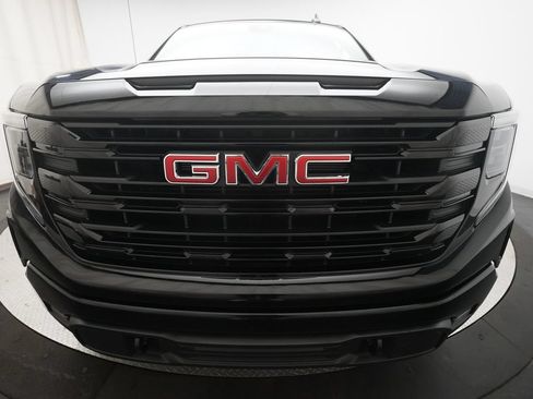 Used 2024 GMC Sierra 1500 Elevation w/ X31 Off-Road Package AWD/4WD image 21