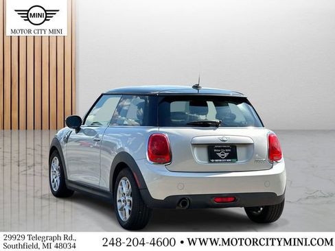 Used 2014 MINI Cooper 2-Door Hardtop FWD image 5