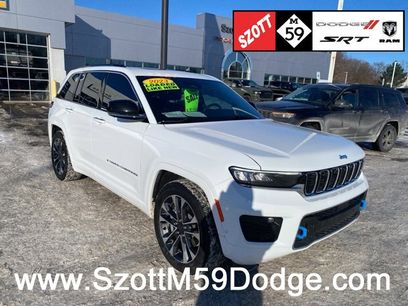 Used 2023 Jeep Grand Cherokee Overland w/ Advanced Protech Group III