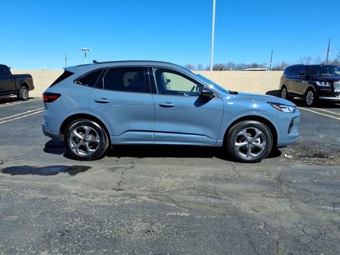 Used 2024 Ford Escape ST-Line w/ Tech Pack #1 image 8