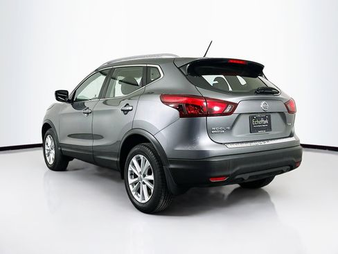 Used 2017 Nissan Rogue Sport SV image 5