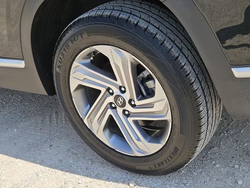 Used 2023 Hyundai Santa Fe SEL w/ Premium Package image 8