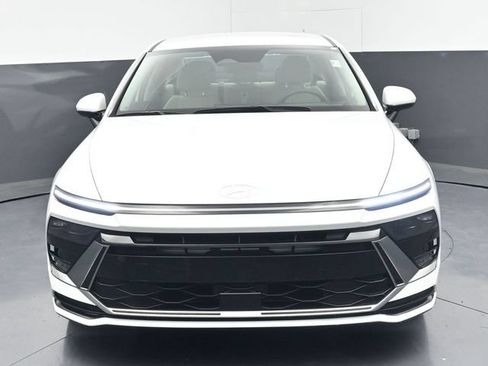 Used 2025 Hyundai Sonata SEL FWD image 41