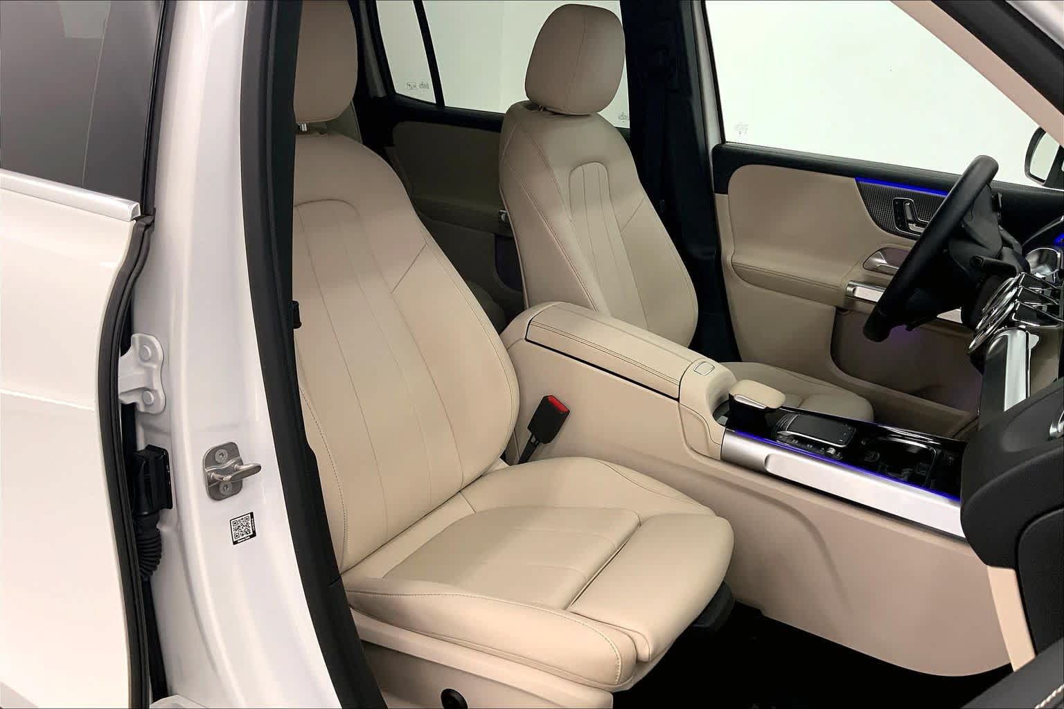 Used 2023 Mercedes-Benz GLB 250 image 11