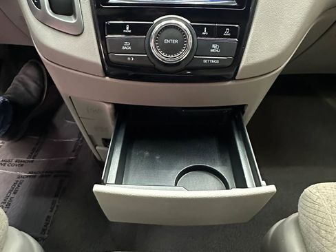 Used 2015 Honda Odyssey EX image 20
