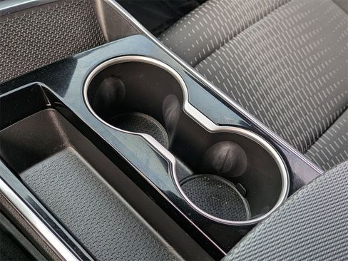 Used 2025 Chevrolet Equinox LT image 19