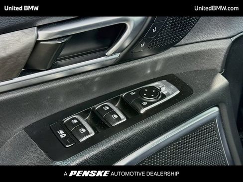 Used 2025 Kia Telluride SX Prestige X-Line AWD/4WD image 3