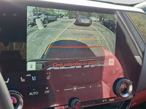 Used 2024 Lexus NX 350 AWD image 19