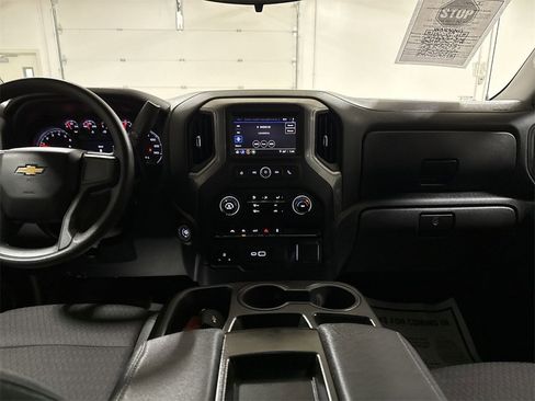 Used 2024 Chevrolet Silverado 1500 Custom image 10