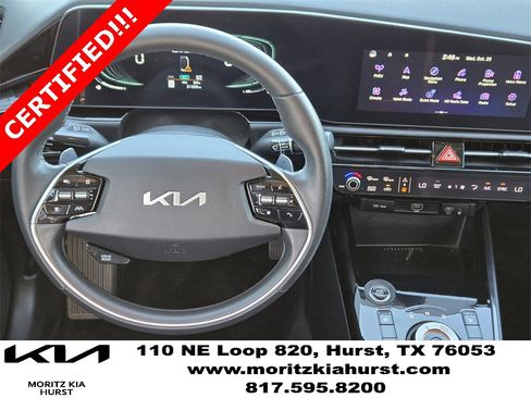 Certified 2024 Kia Niro EX image 8