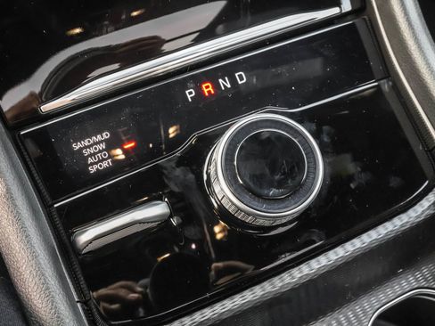 New 2025 Jeep Grand Cherokee Limited w/ Luxury Tech Group II image 21