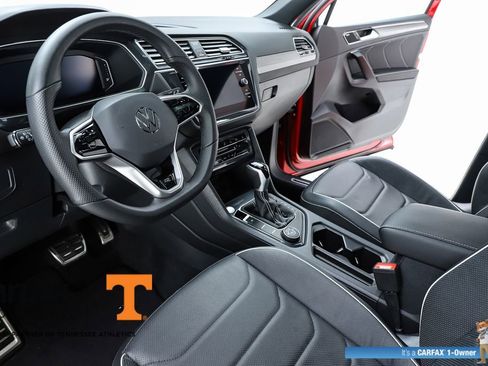 Used 2024 Volkswagen Tiguan SEL R-Line image 59