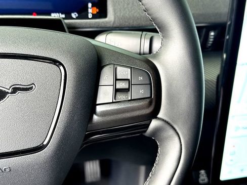 Used 2025 Ford Mustang Mach-E Select w/ Comfort Package Lite RWD image 16
