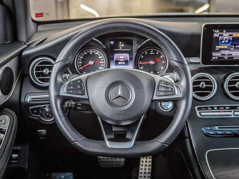 Used 2019 Mercedes-Benz GLC 300 image 26