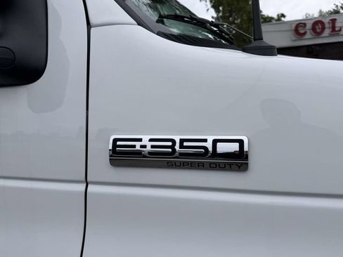 Used 2023 Ford E-350 and Econoline 350 Super Duty w/ Driver's Safety Package RWD image 6