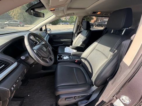 Used 2025 Honda Odyssey EX-L image 9