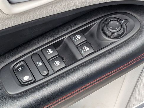 Certified 2017 Jeep Compass Limited w/ Navigation Group image 23