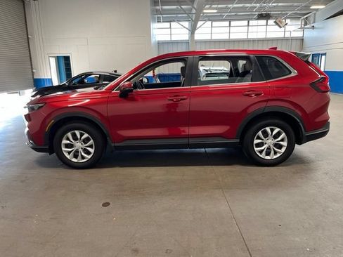 Used 2023 Honda CR-V LX image 6