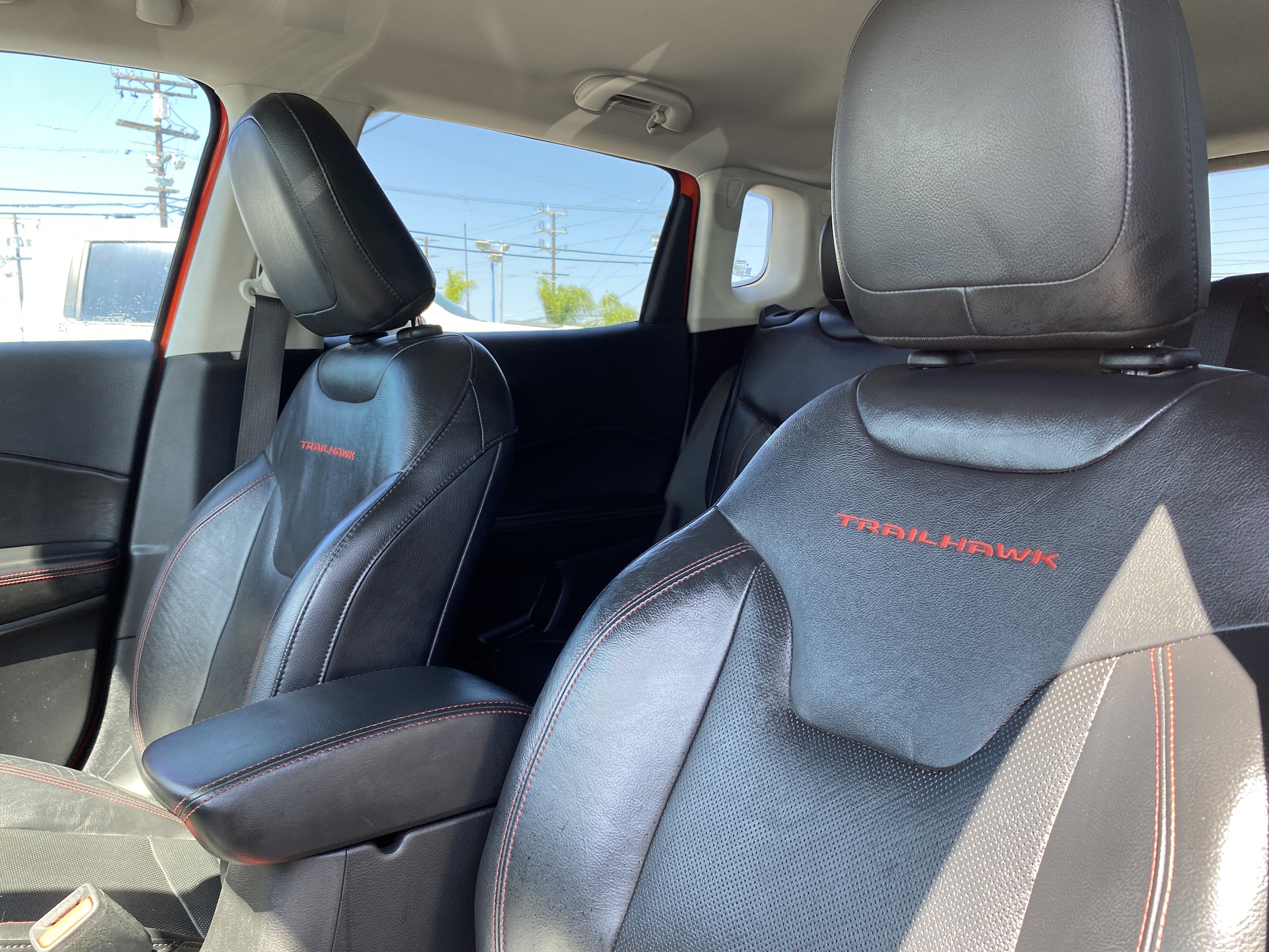 Used 2017 Jeep Compass Trailhawk w/ Leather Interior Group AWD/4WD image 20