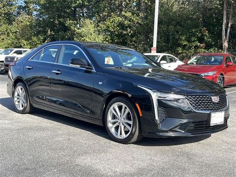 Used 2024 Cadillac CT4 Luxury image 2