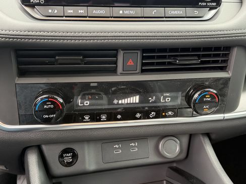 New 2026 Nissan Rogue SV FWD image 5