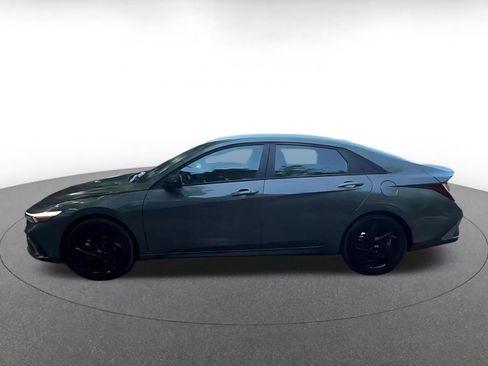 Used 2026 Hyundai Elantra Sport FWD image 7