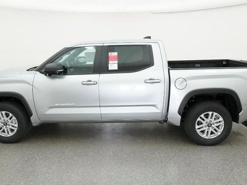 New 2026 Toyota Tundra SR5 RWD image 17