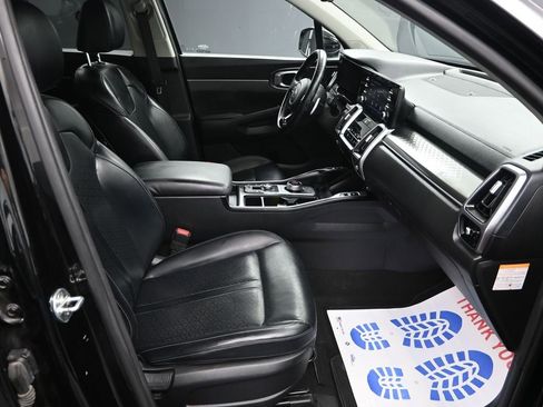 Certified 2021 Kia Sorento S image 39
