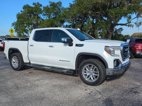 Used 2022 GMC Sierra 1500 SLT w/ SLT Premium Plus Package AWD/4WD image 2