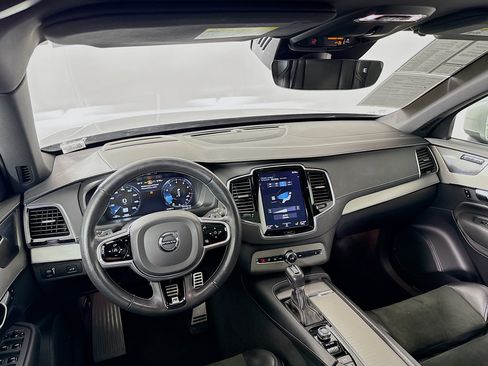 Used 2019 Volvo XC90 T6 R-Design w/ Advanced Package AWD/4WD image 25