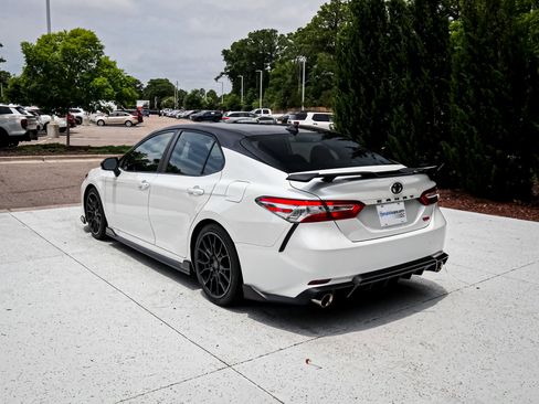 Used 2020 Toyota Camry TRD FWD image 9