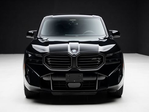 Used 2023 BMW XM w/ M Driver's Package AWD/4WD image 7