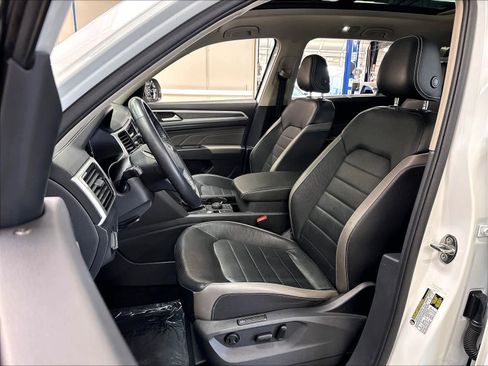 Used 2023 Volkswagen Atlas SEL Premium AWD/4WD image 23