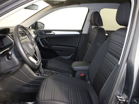 Used 2024 Volkswagen Tiguan S image 10