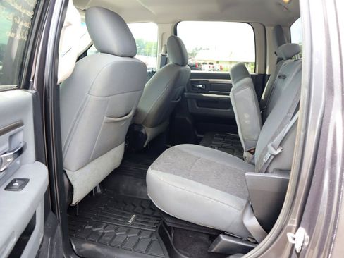 Used 2016 RAM 3500 Big Horn AWD/4WD image 11