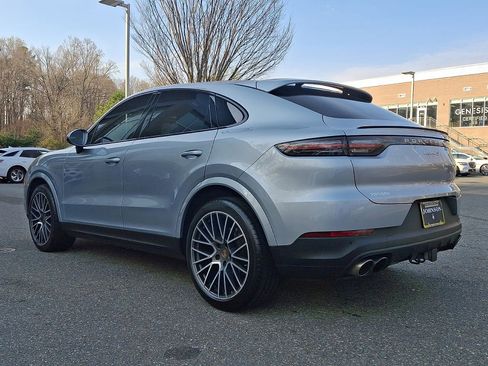 Used 2020 Porsche Cayenne S image 22