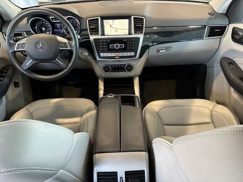 Used 2014 Mercedes-Benz ML 550 4MATIC image 33