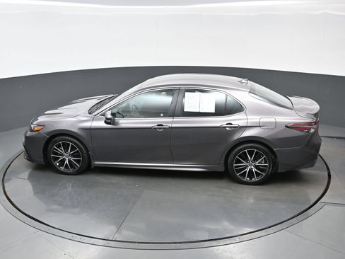 Used 2023 Toyota Camry SE FWD image 36