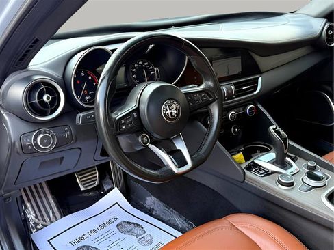Used 2022 Alfa Romeo Giulia Ti image 13