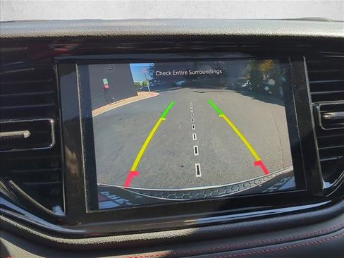 Used 2024 Dodge Durango GT image 11