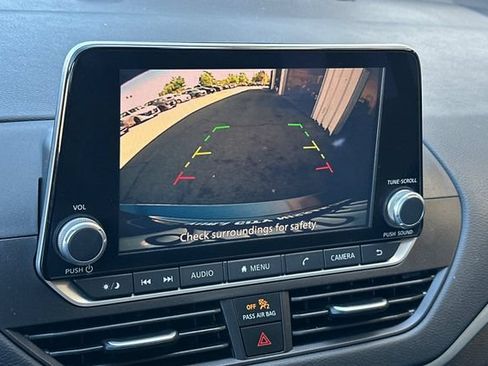 Used 2025 Nissan Altima 2.5 S FWD image 20
